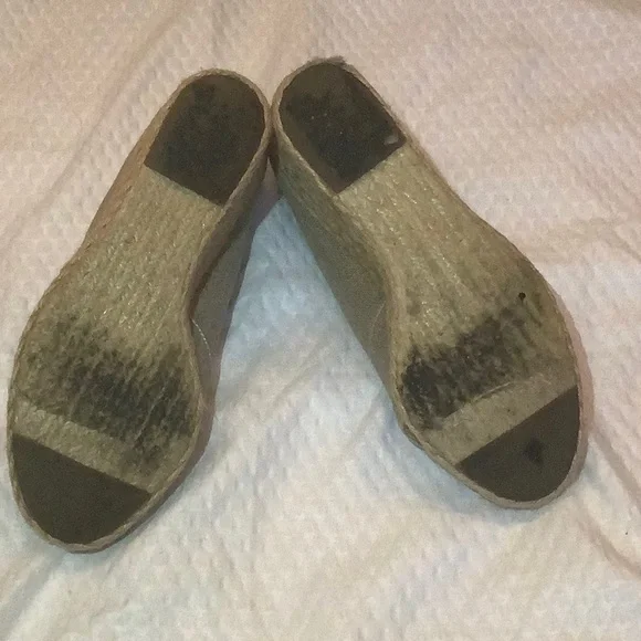 Adrienne Vittadini Bailee Linen Espadrilles EUC - Picture 7 of 9